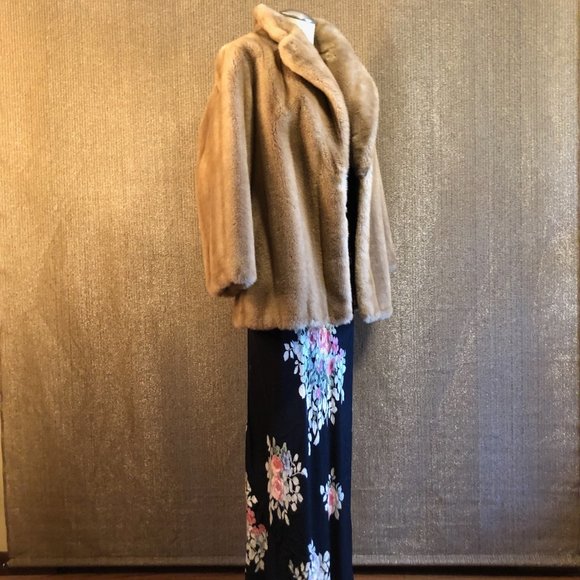 Vintage Blonde Grandella Faux Fur Coat - Picture 6 of 10